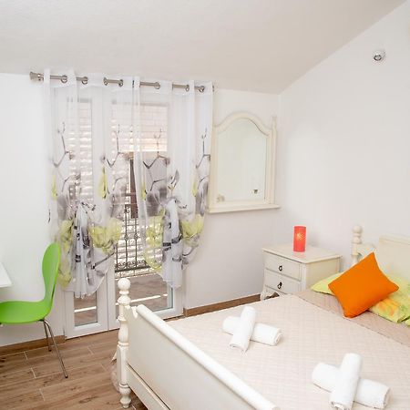 Apartment Ariana Бол Екстериор снимка