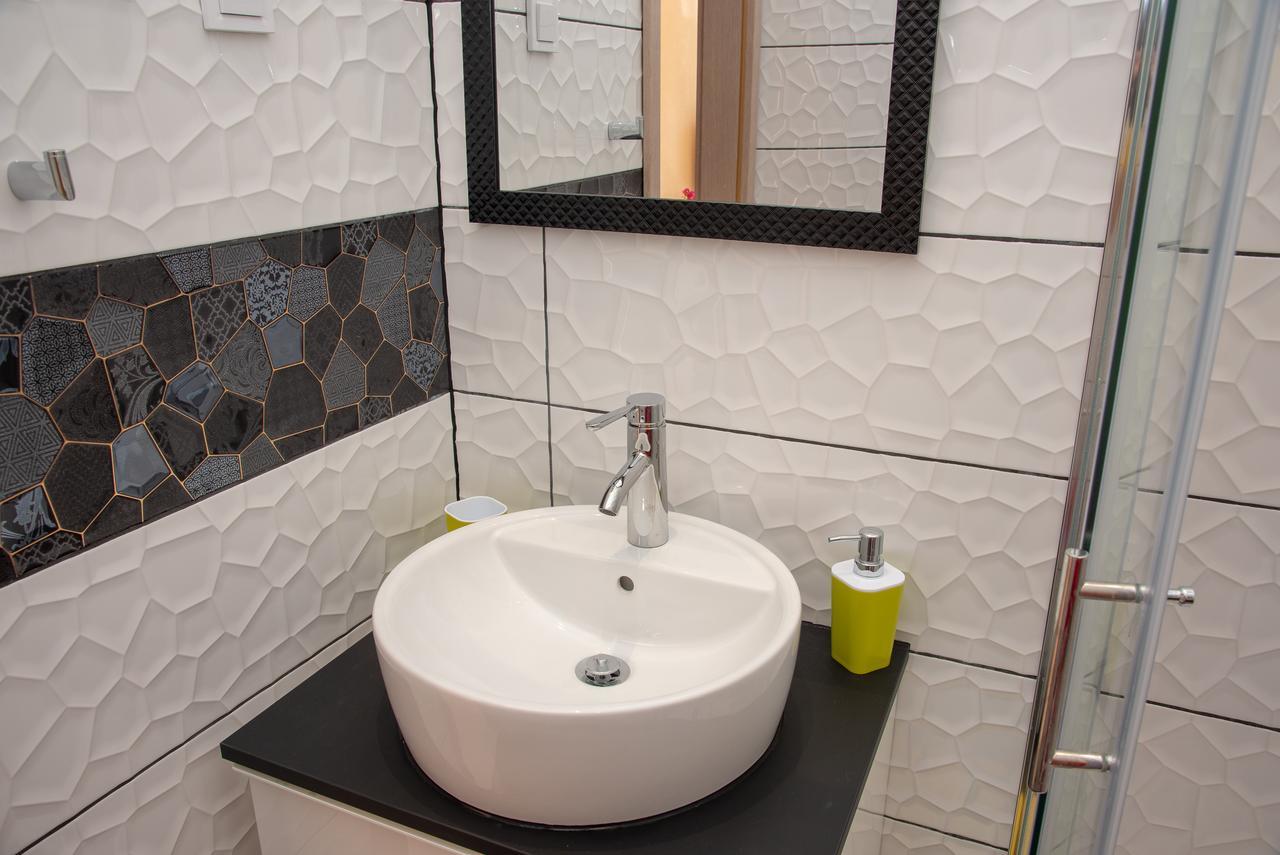 Apartment Ariana Бол Екстериор снимка